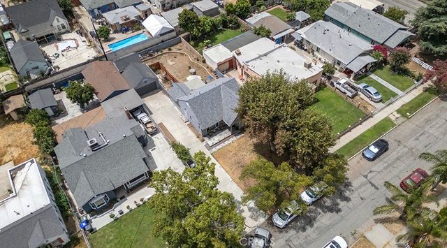 769 W 20th Street, San Bernardino, CA 92405