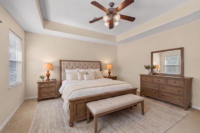 78 E Hobbit Glen Drive, Conroe, TX 77384