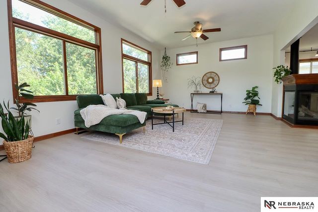 2836 NW 7th Street, Lincoln, NE 68521