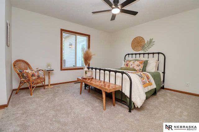 2836 NW 7th Street, Lincoln, NE 68521