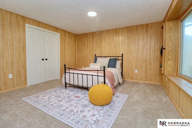 2836 NW 7th Street, Lincoln, NE 68521