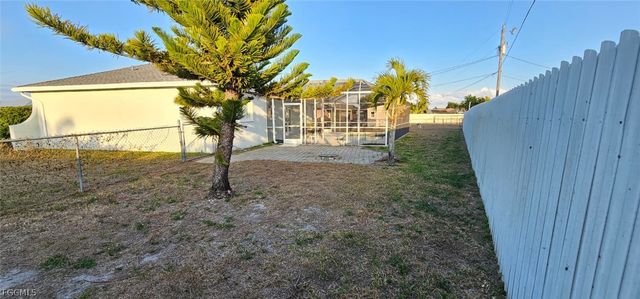 510 SE 27th TER, Cape Coral, FL 33904