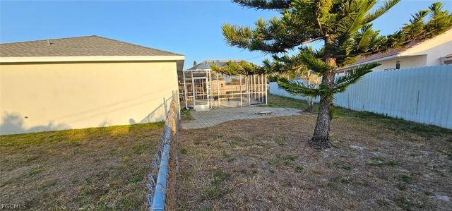 510 SE 27th TER, Cape Coral, FL 33904