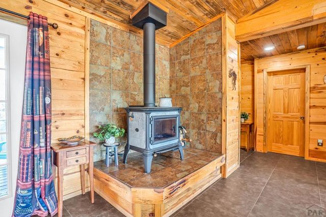451 Thunder Trail, Canon City, CO 81212