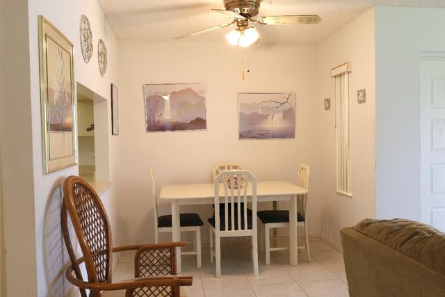 801 Sky Pine Way F2, Greenacres, FL 33415