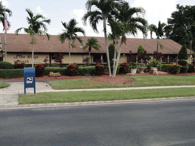 801 Sky Pine Way F2, Greenacres, FL 33415