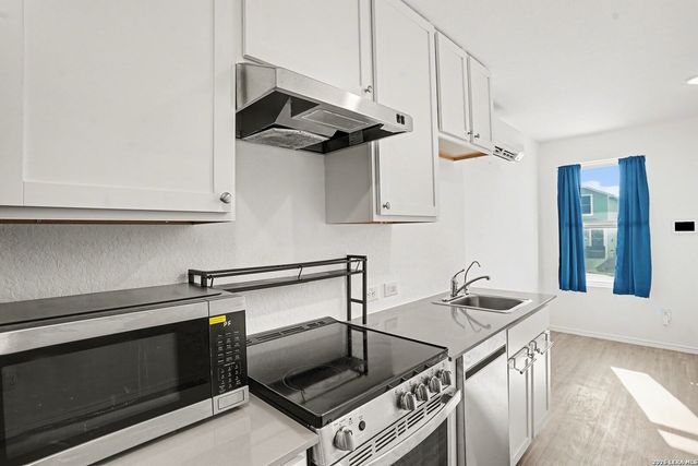 7048 Elm Cove, San Antonio, TX 78244