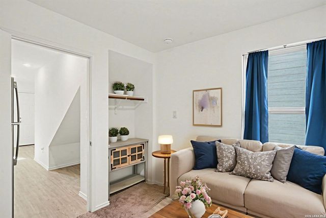 7048 Elm Cove, San Antonio, TX 78244