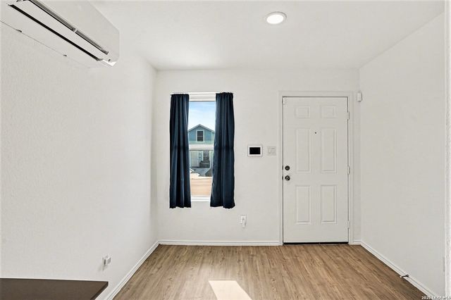 7048 Elm Cove, San Antonio, TX 78244