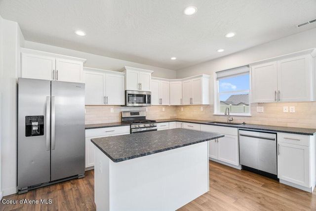 3921 N Lynn ST, Post Falls, ID 83854