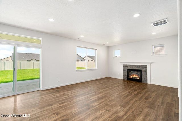 3921 N Lynn ST, Post Falls, ID 83854