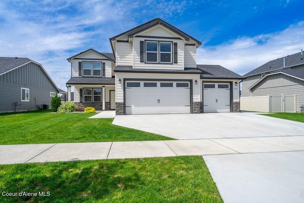 3921 N Lynn ST, Post Falls, ID 83854 photo 1
