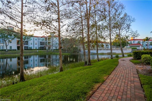 23640 Walden Center DR 207, Estero, FL 34134