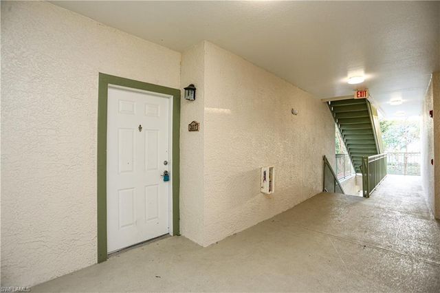 23640 Walden Center DR 207, Estero, FL 34134