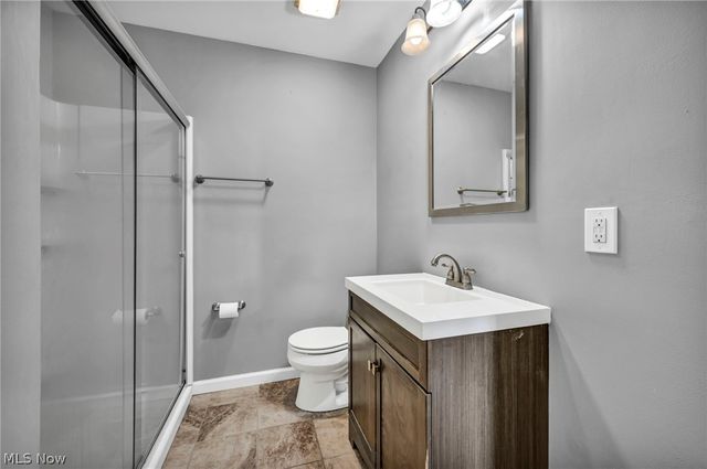 3 Meadowlawn Drive 3-22, Mentor, OH 44060