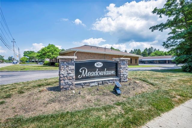 3 Meadowlawn Drive 3-22, Mentor, OH 44060