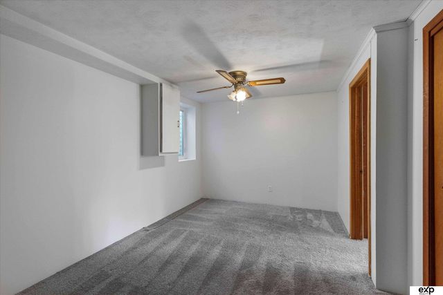 7923 Harney Street, Omaha, NE 68114