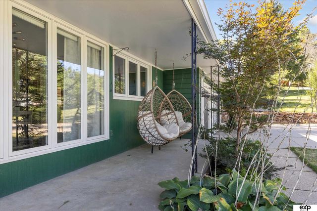 7923 Harney Street, Omaha, NE 68114