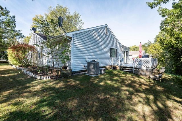 3700 W Woodmere Way, Bloomington, IN 47403