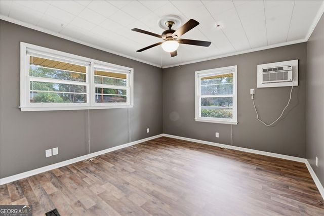 2554 Delano Drive, Macon, GA 31204