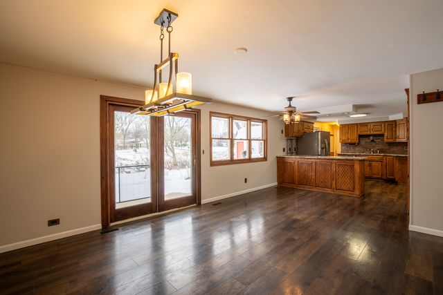 1629 Syracuse Lane, Schaumburg, IL 60193