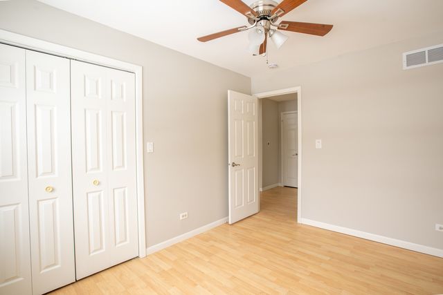 1629 Syracuse Lane, Schaumburg, IL 60193