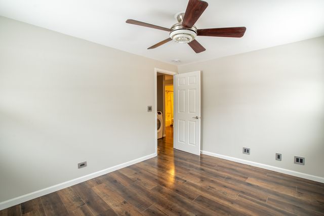 1629 Syracuse Lane, Schaumburg, IL 60193