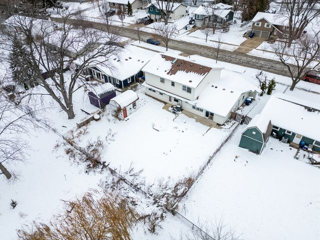 1629 Syracuse Lane, Schaumburg, IL 60193