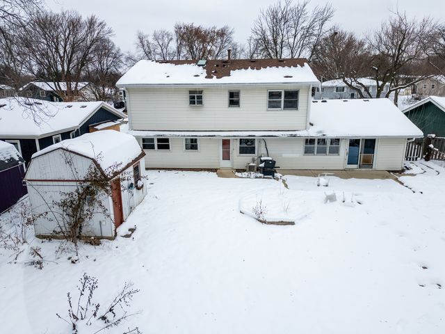 1629 Syracuse Lane, Schaumburg, IL 60193