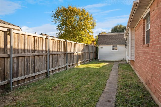 2814 Lois Lane, Rowlett, TX 75088