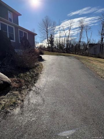 347 Bellvale Road, Chester, NY 10918