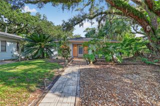 317 W COMANCHE AVENUE, Tampa, FL 33604