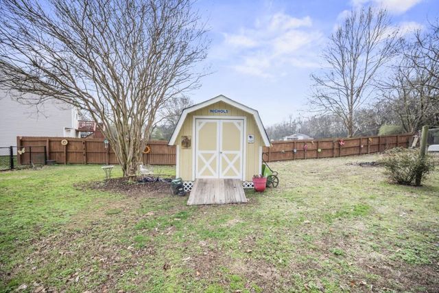 30 Hedgerow SE Court, Cartersville, GA 30120