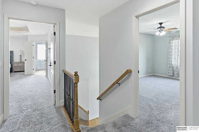 615 S 196th Avenue, Elkhorn, NE 68022