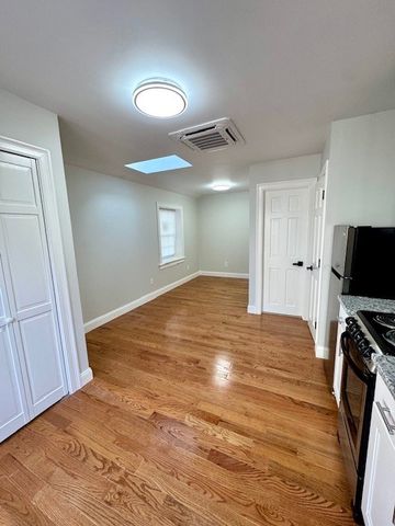 71 East George Street 69 A, Providence, RI 02906