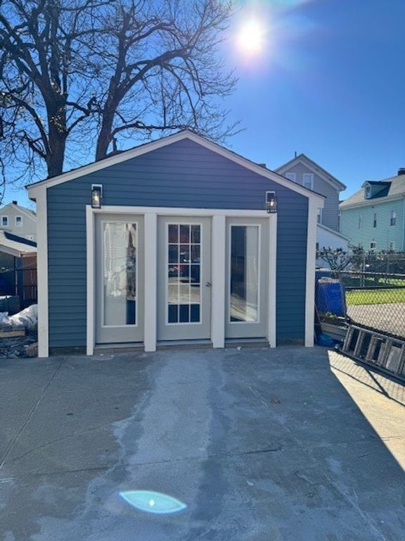 71 East George Street 69 A, Providence, RI 02906