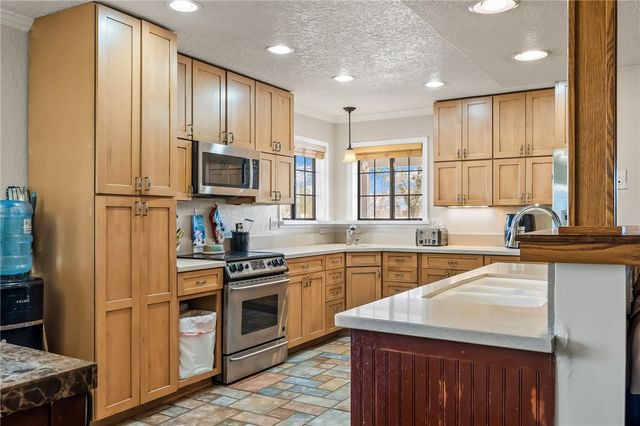 1290 E Gardena Road, Fort Mohave, AZ 86426