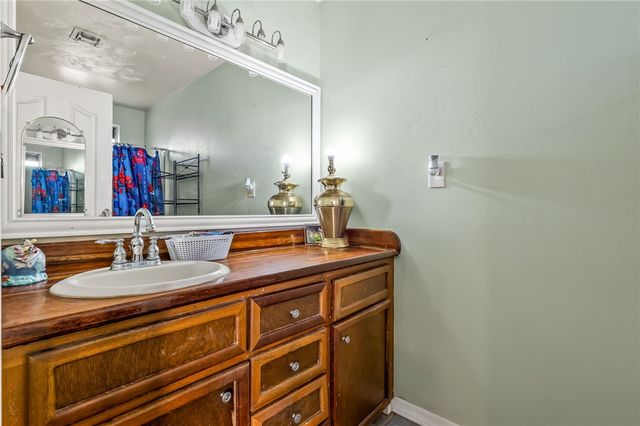 1290 E Gardena Road, Fort Mohave, AZ 86426