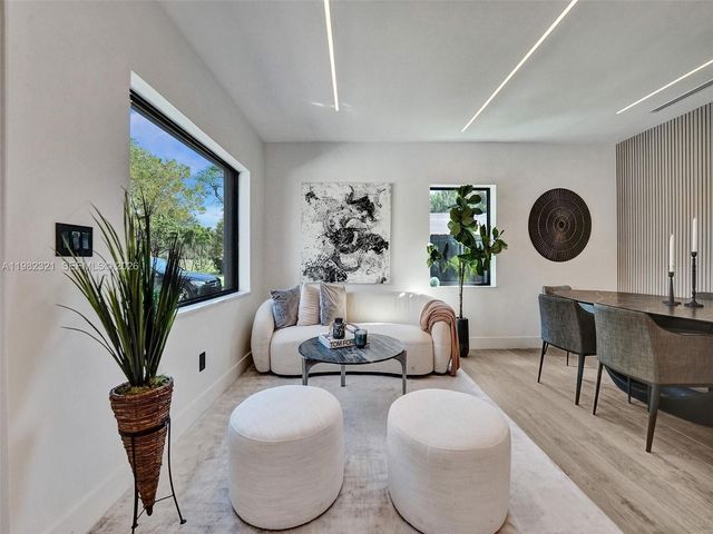 2066 NE 174th St ., North Miami Beach, FL 33162