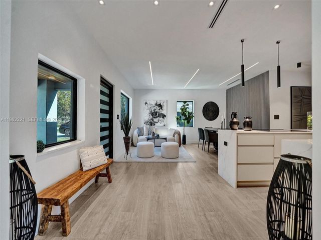 2066 NE 174th St ., North Miami Beach, FL 33162