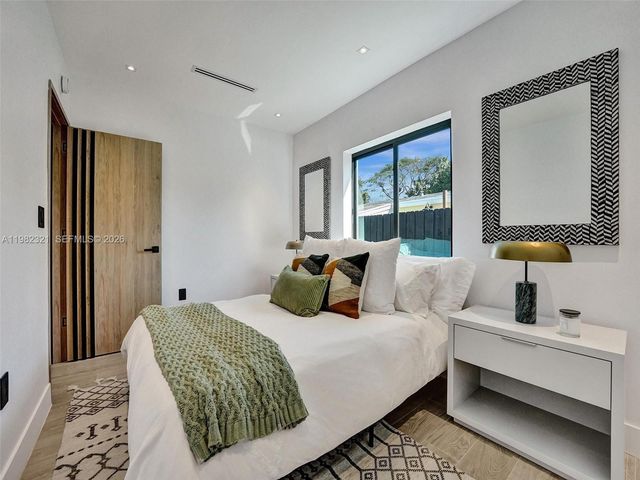 2066 NE 174th St ., North Miami Beach, FL 33162