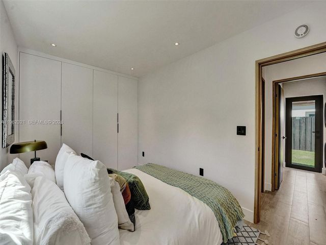 2066 NE 174th St ., North Miami Beach, FL 33162