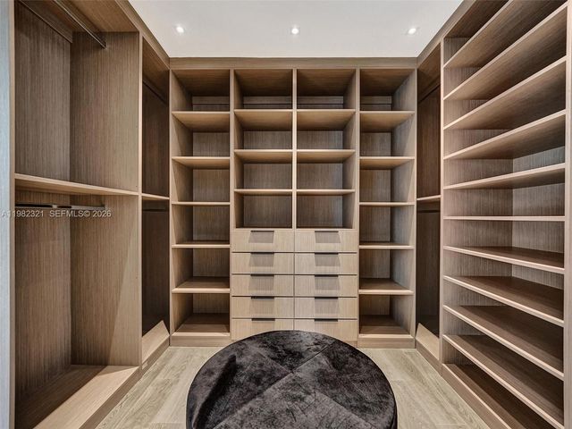 2066 NE 174th St ., North Miami Beach, FL 33162