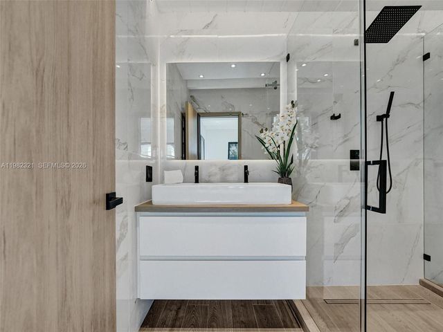 2066 NE 174th St ., North Miami Beach, FL 33162