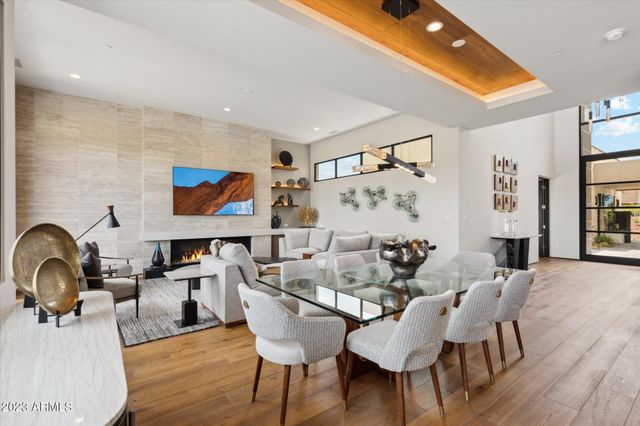 5031 N ASCENT Drive, Scottsdale, AZ 85251