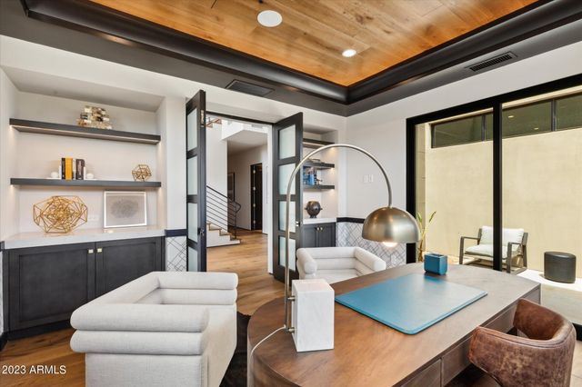 5031 N ASCENT Drive, Scottsdale, AZ 85251