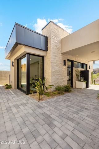 5031 N ASCENT Drive, Scottsdale, AZ 85251