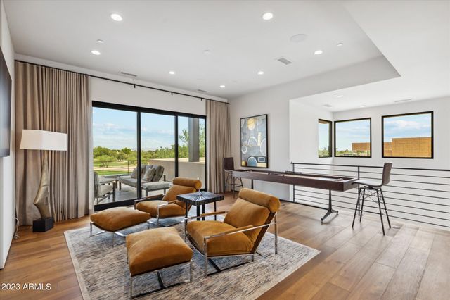 5031 N ASCENT Drive, Scottsdale, AZ 85251