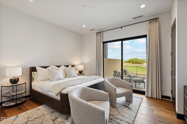 5031 N ASCENT Drive, Scottsdale, AZ 85251