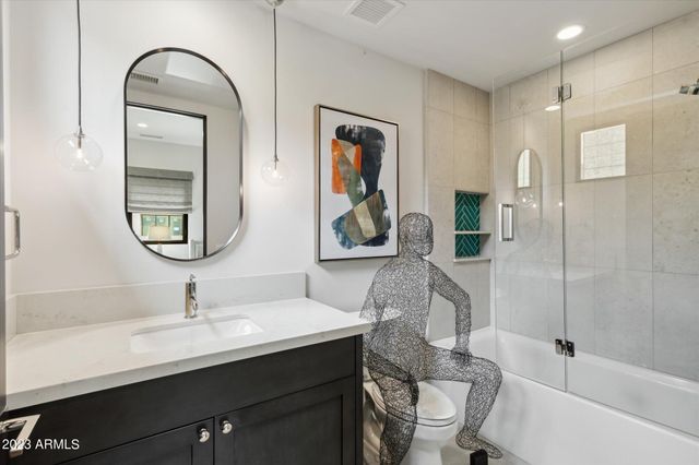 5031 N ASCENT Drive, Scottsdale, AZ 85251